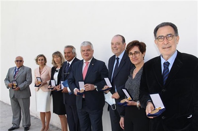 Médicos do Sul distinguidos com Medalha de Mérito