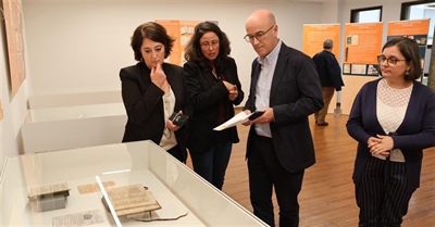 Biblioteca Histórica mostra o livro antigo
