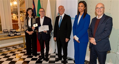 OM Açores homenageou médicos aposentados